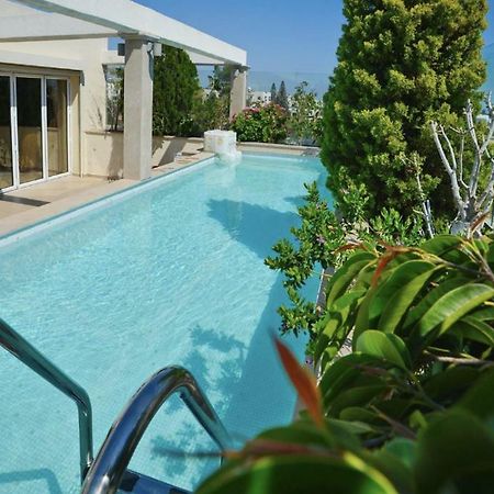 Апартаменти Huge Penthouse With Private Pool Пафос Екстер'єр фото